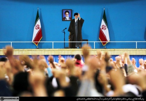 برگزاری انتخابات رمز ماندگاری انقلاب اسلامی است