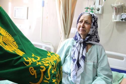 گزارش تصویری عیادت خادمین حرم مطهر رضوی از بیماران بیمارستان های اراک